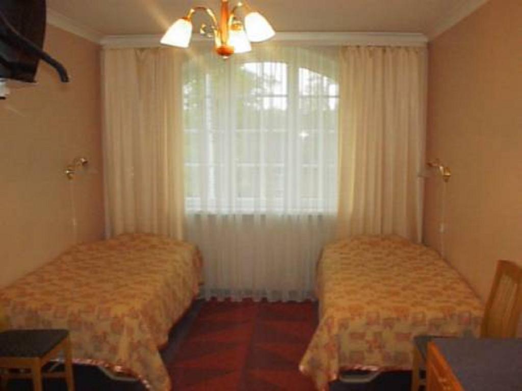 Hotell De Tolly Tõrve Værelse billede